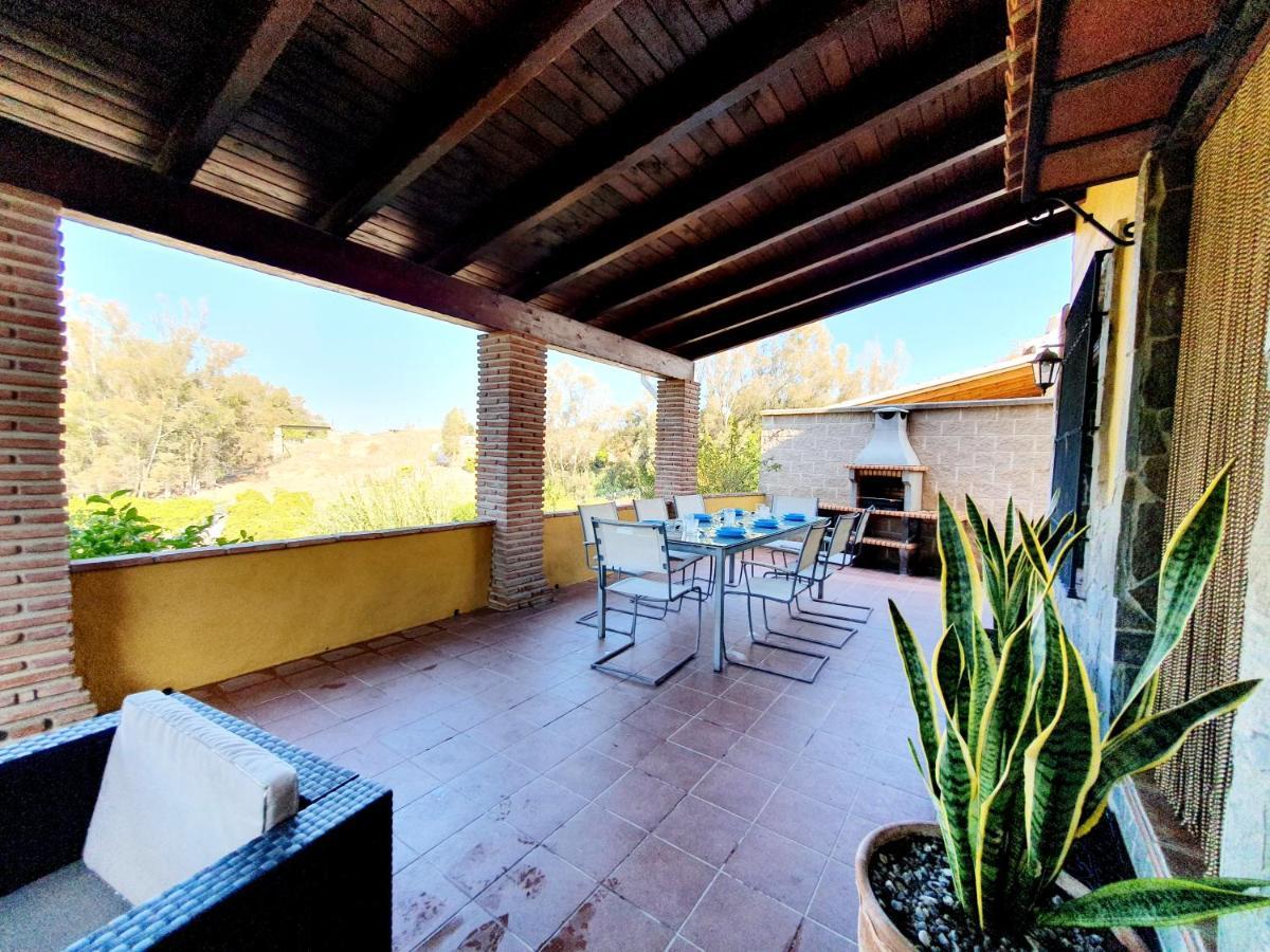 Casa Rural - Serrano House Malaga Bagian luar foto