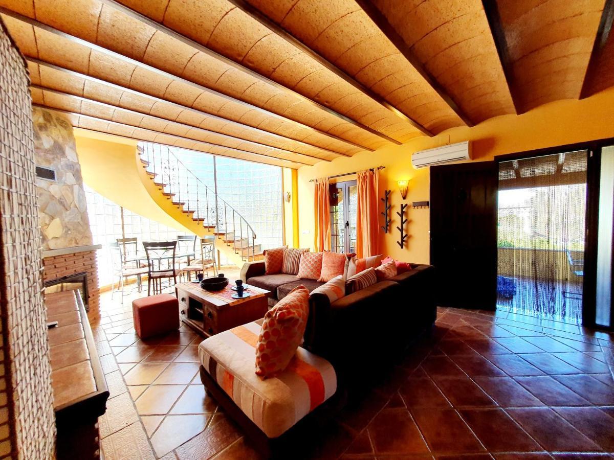 Casa Rural - Serrano House Malaga Bagian luar foto